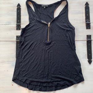 2/$20🧨 DYNAMITE TOP || SIZE XS (more like S)